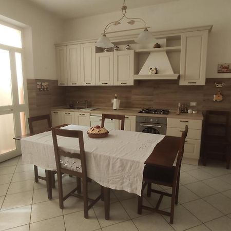 Da Panco E Vera Via Nino Bixio 15 ปอร์โตเรกานาติ ภายนอก รูปภาพ